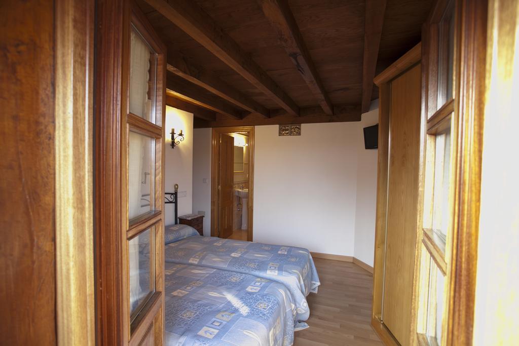 El Cabanon De Pimiango Quarto foto
